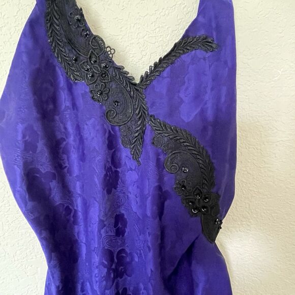 Vintage Gold Label Victoria's Secret Purple Black Slip Sleep Gown Lace Detail XS - Picture 2 of 10